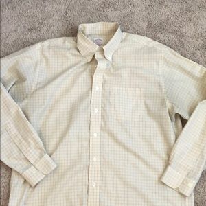 Men’s Brooks Brothers L Button Down HARDLY WORN